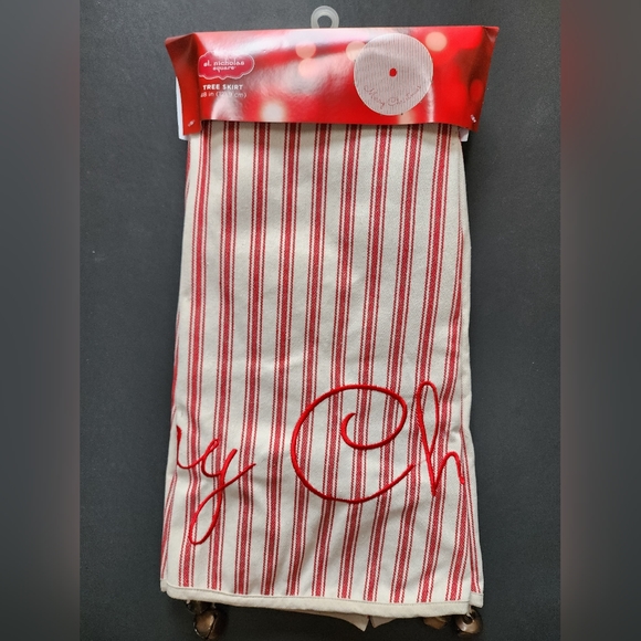 St. Nicholas Tree Skirt Merry Christmas 48 in - Picture 5 of 6